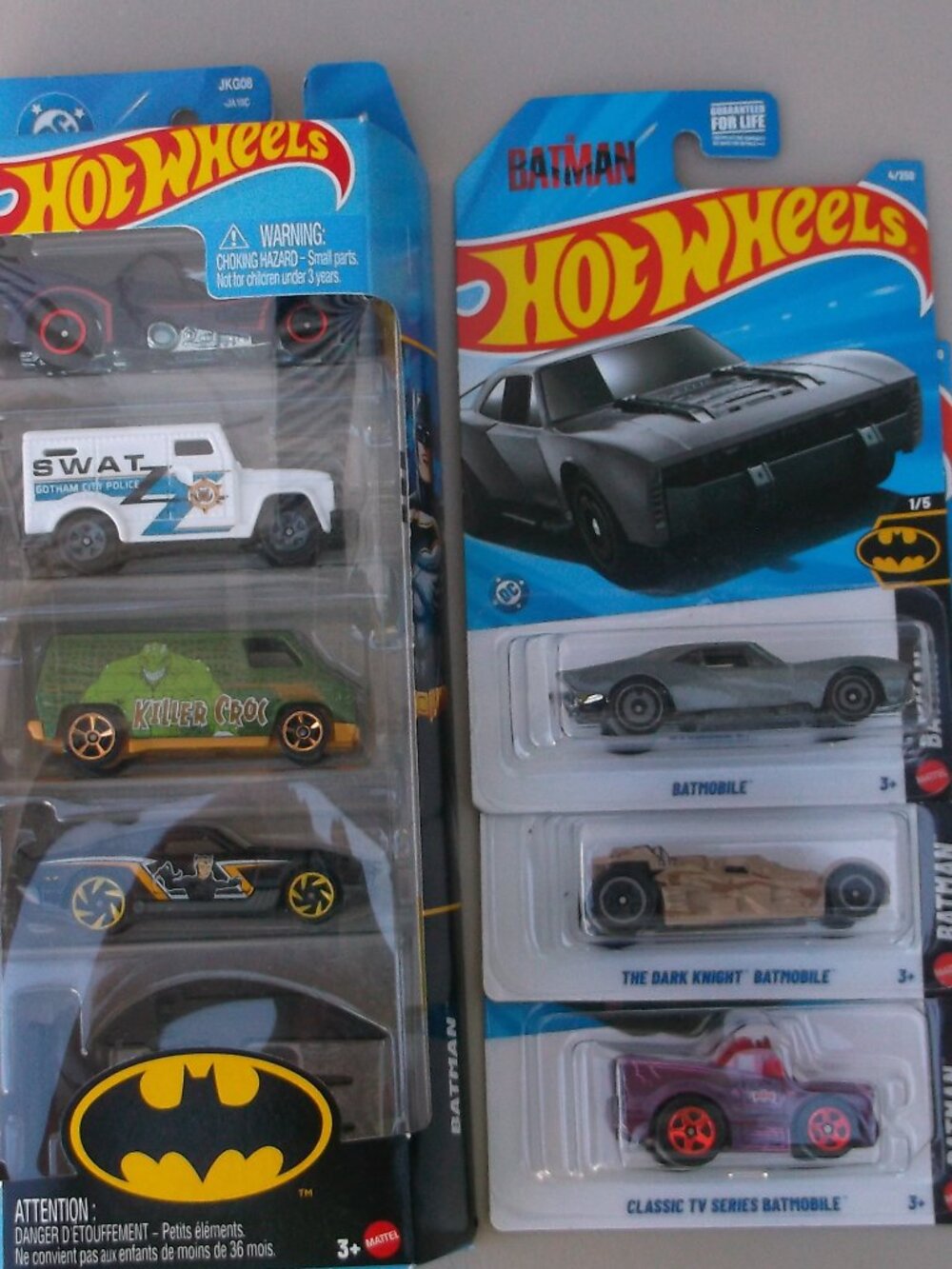 NWT Mattel, Hot Wheels Batman Bundle – 5‑Pack + 3 Batmobiles